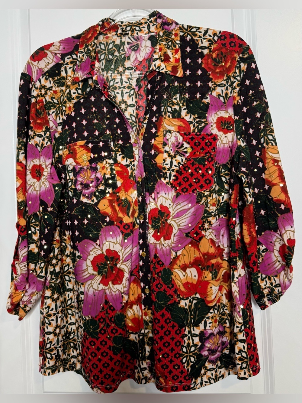Bold Floral Button-Up Blouse in Red, Purple & Black with sequins sz Lag stretch